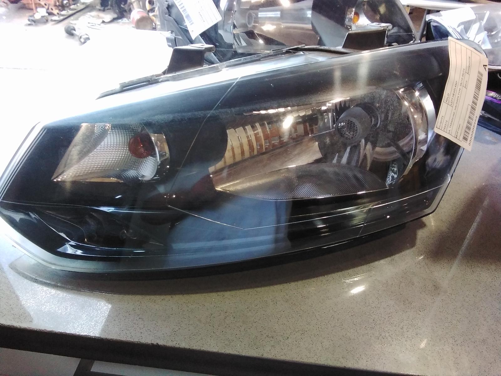 2010 Volkswagen Polo Left Headlamp View Auto part Left Headlamp Volkswagen Polo 2010