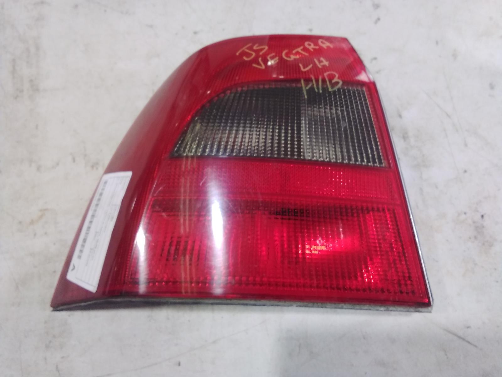 View Auto part Left Taillight Holden Vectra 2003