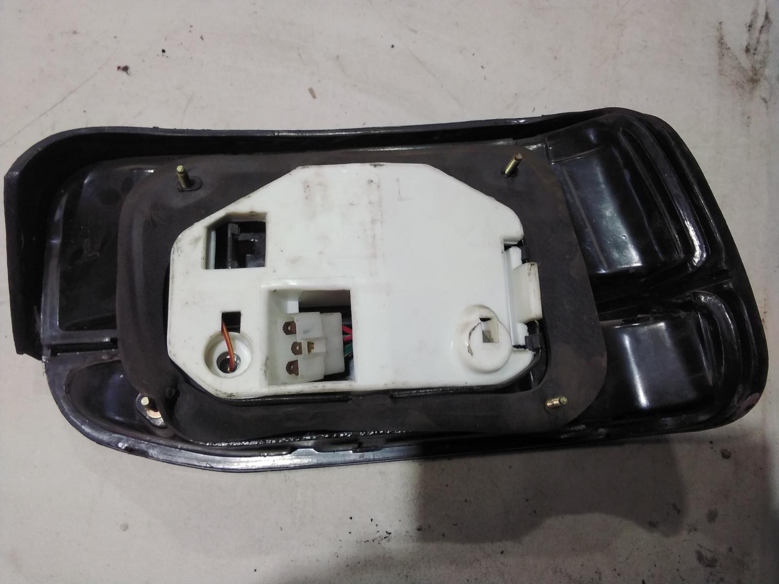 View Auto part Left Taillight Ford Laser 1987