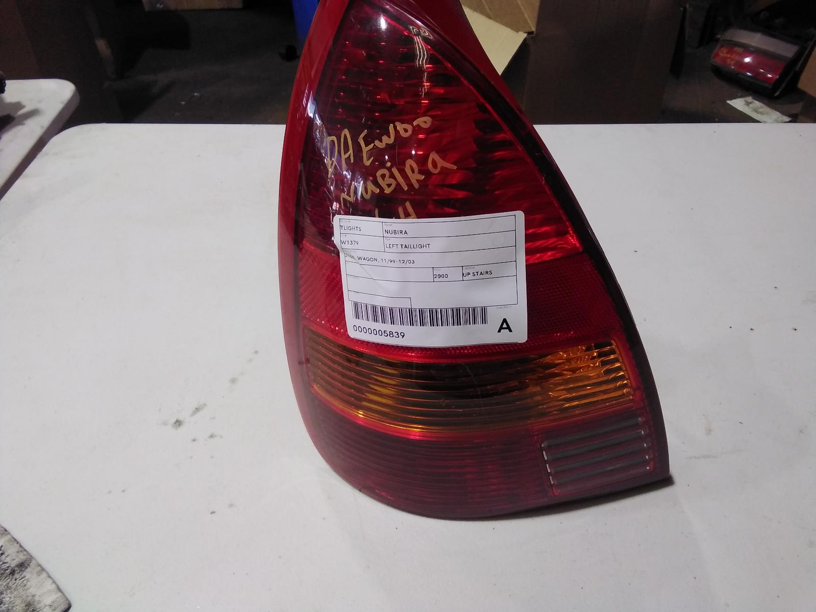 View Auto part Left Taillight Daewoo Nubira 2000