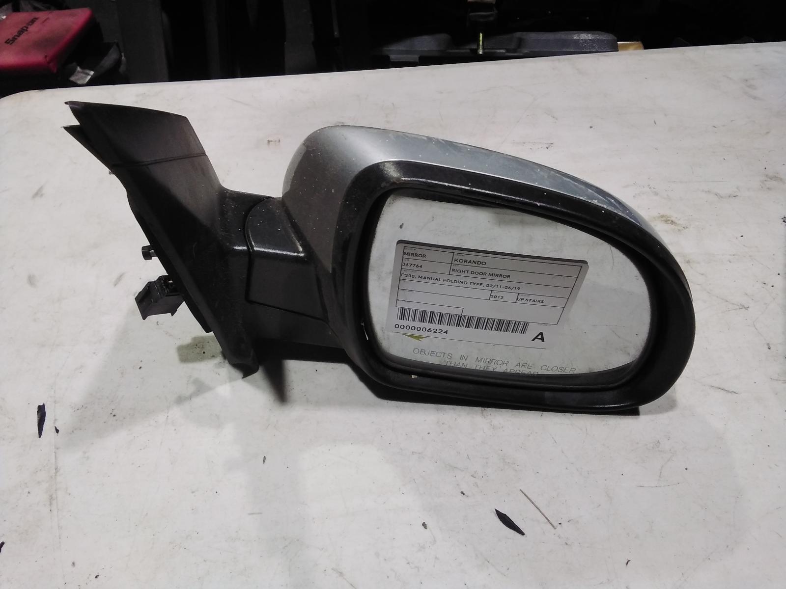 View Auto part Right Door Mirror Ssangyong Korando 2012
