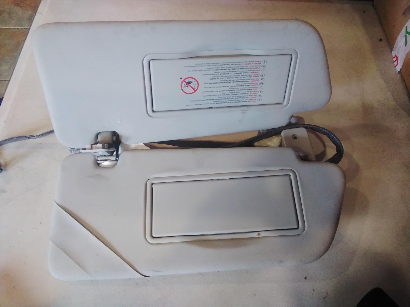 View Auto part Sunvisor Peugeot 308 2013