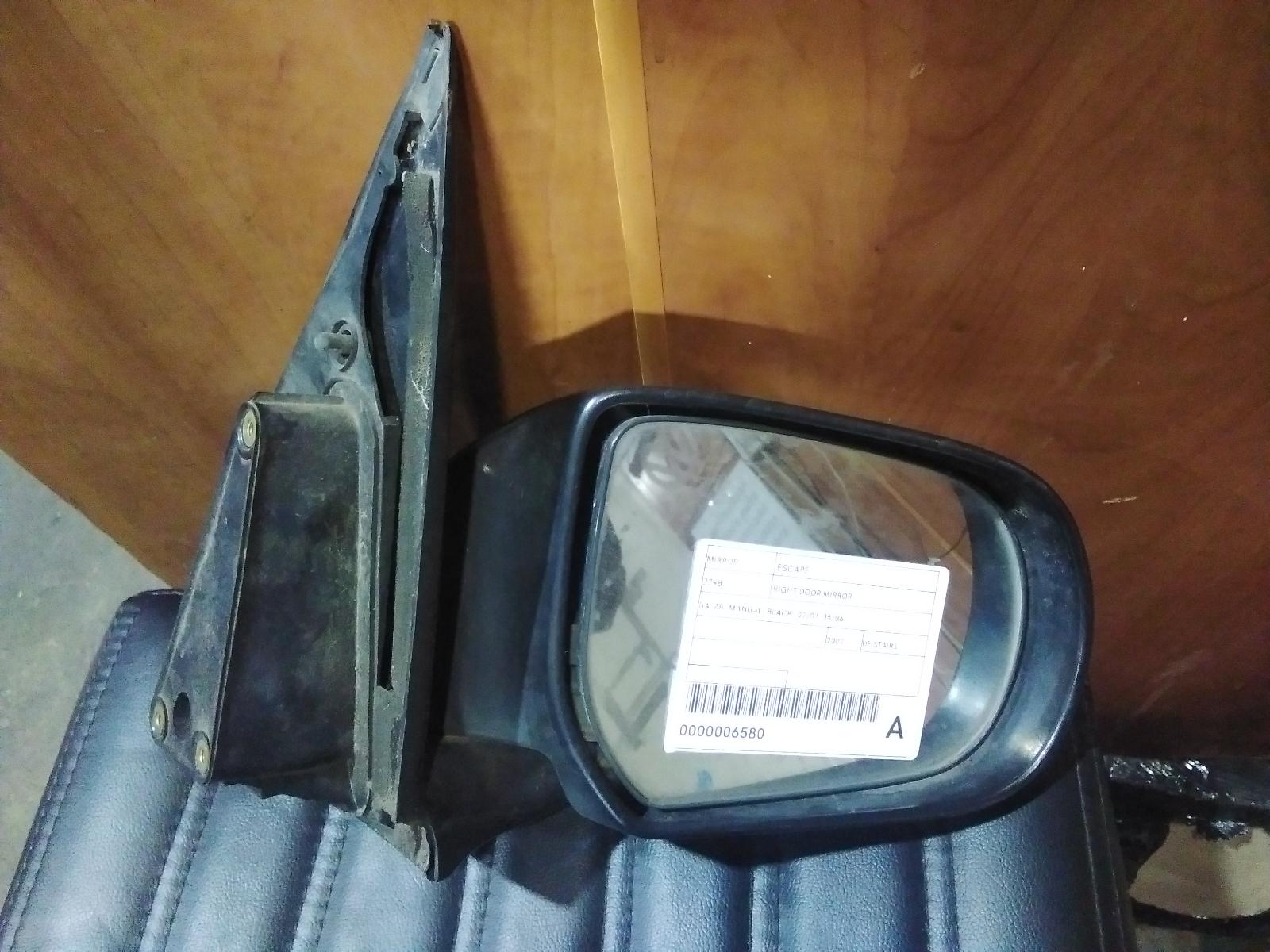View Auto part Right Door Mirror Ford Escape 2002