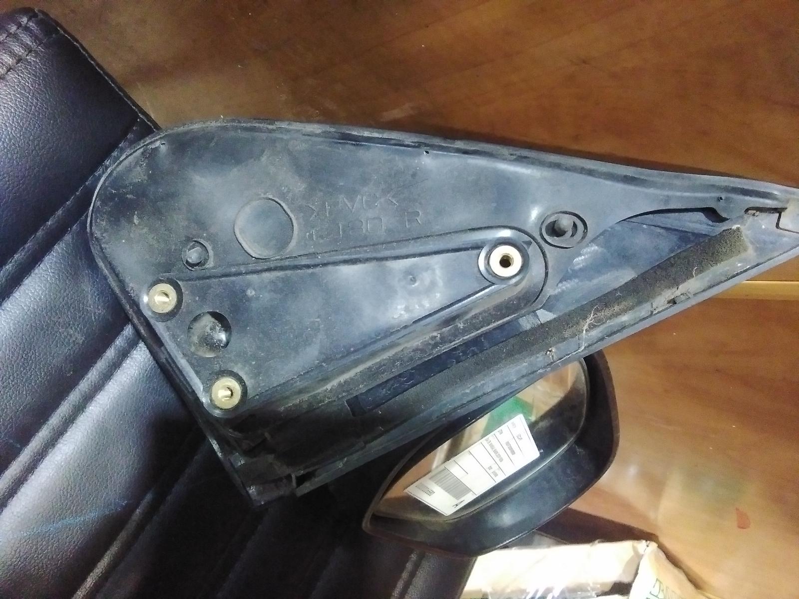 View Auto part Right Door Mirror Ford Escape 2002