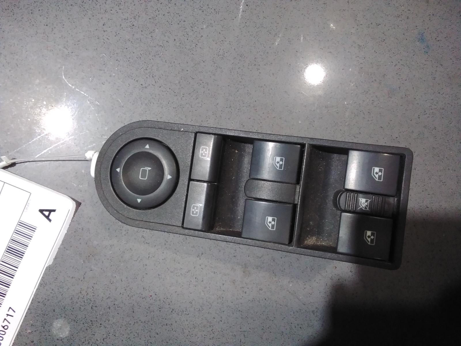2005 Holden Astra Pwr Dr Wind Switch View Auto part Pwr Dr Wind Switch Holden Astra 2005