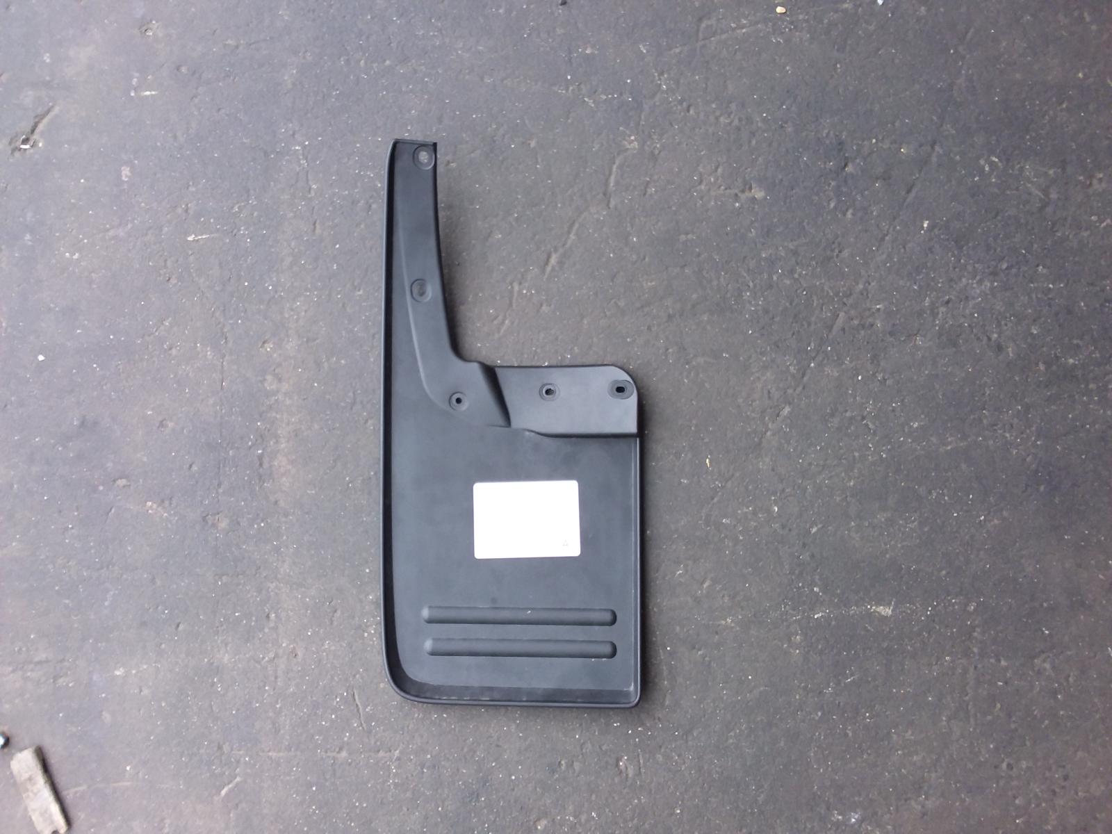 View Auto part Mud Flaps Volkswagen Amarok 2018