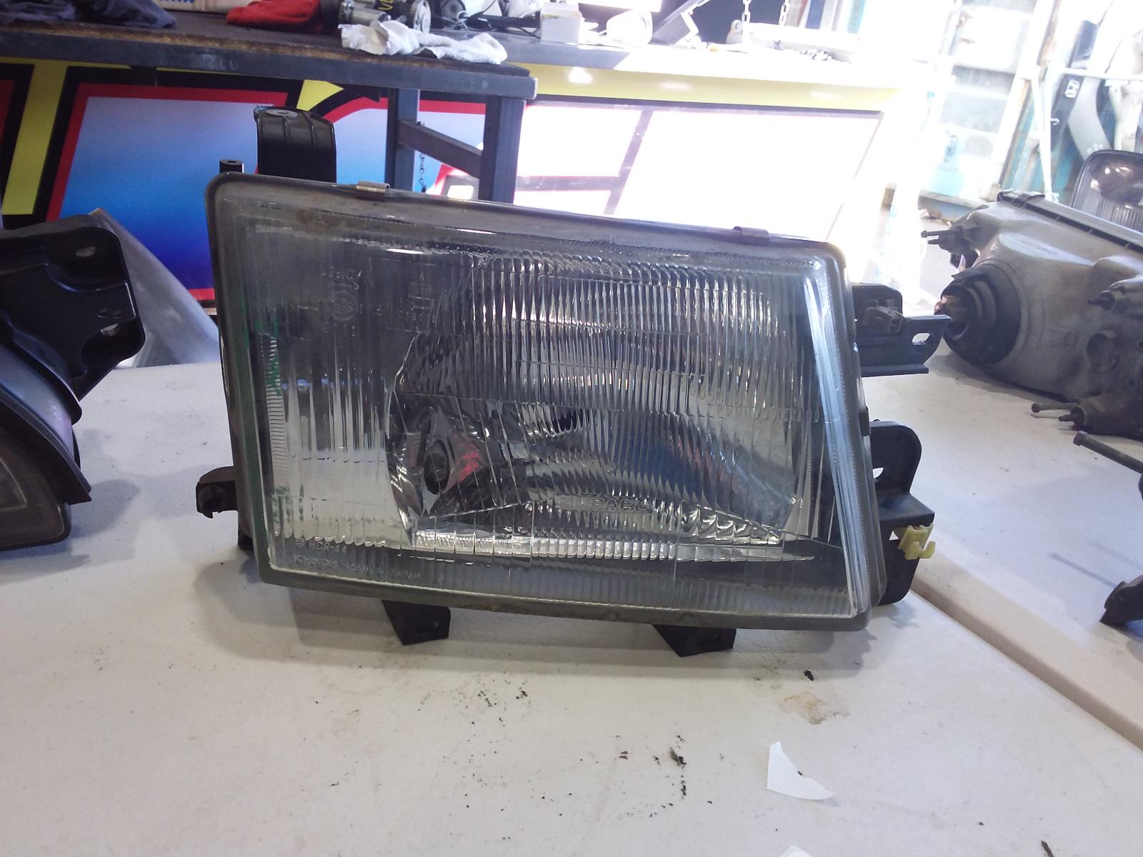 View Auto part Right Headlamp Subaru Forester 1999