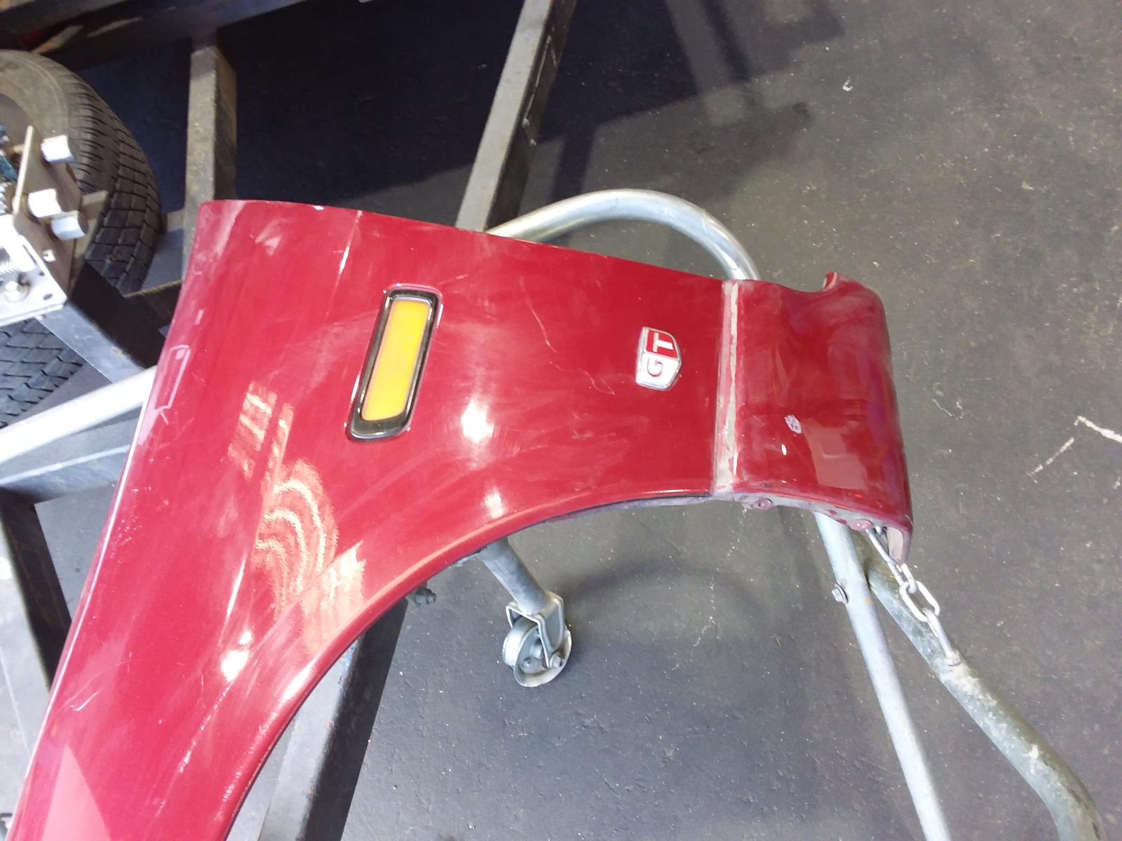 1996 Nissan Skyline Left Guard View Auto part Left Guard Nissan Skyline 1996
