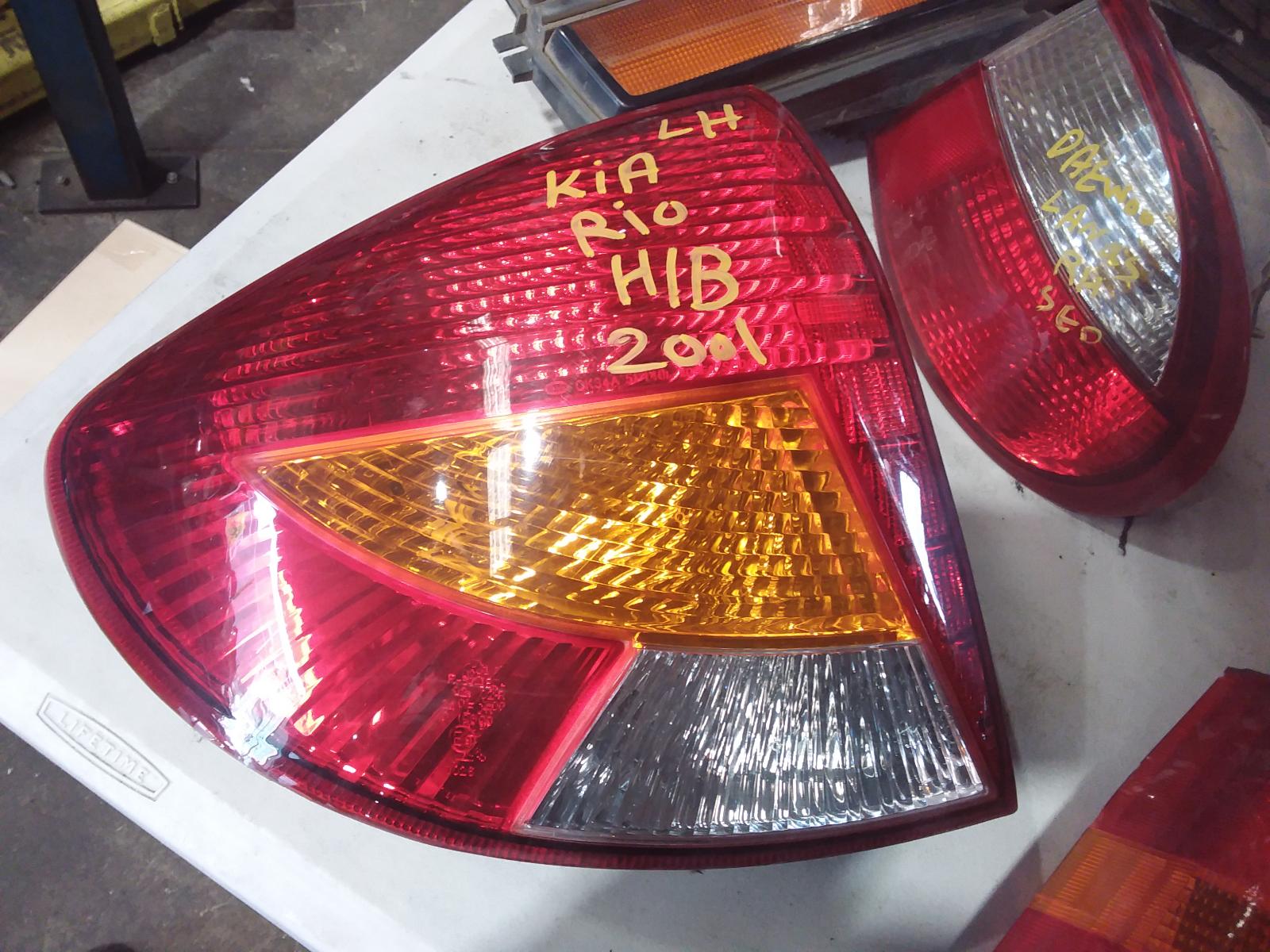 View Auto part Left Taillight Kia Rio 2001